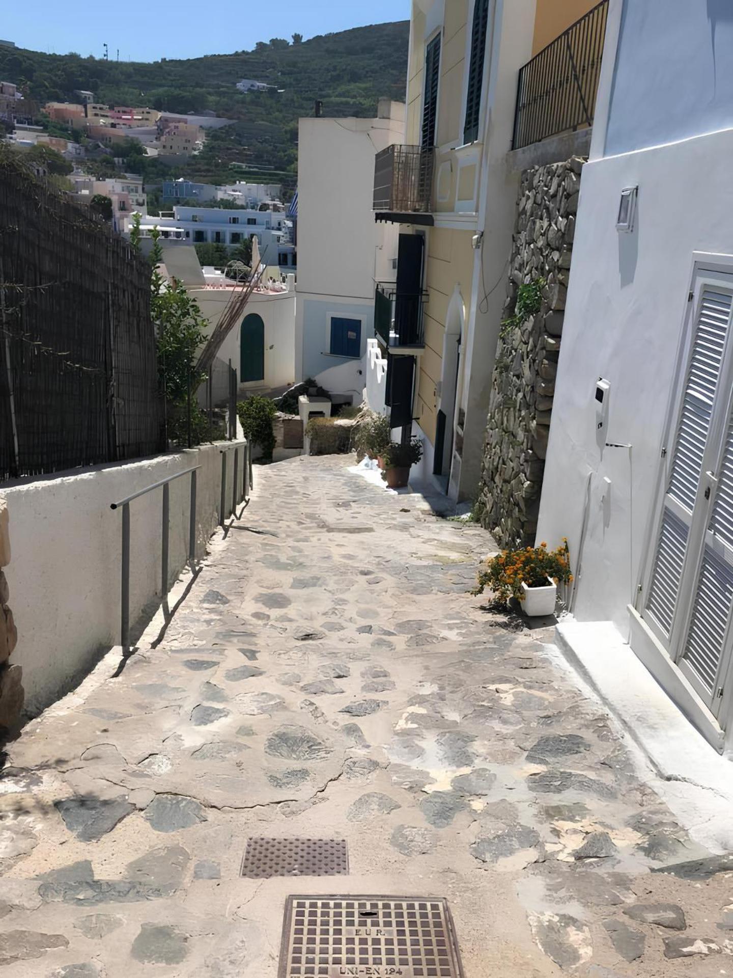 L'Isolana Case Vacanza Palma 1 Ponza Bagian luar foto
